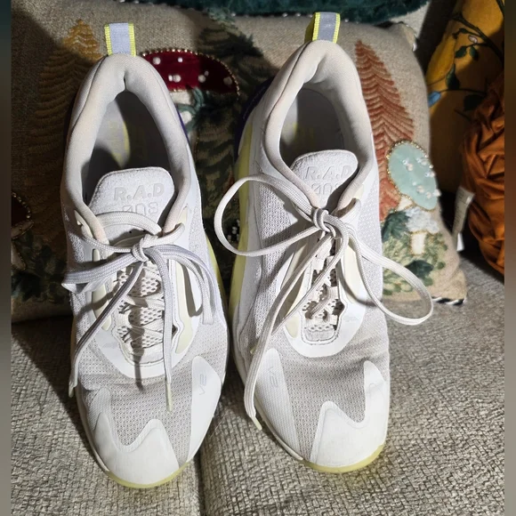 RAD One V2 - Picture 8 of 13